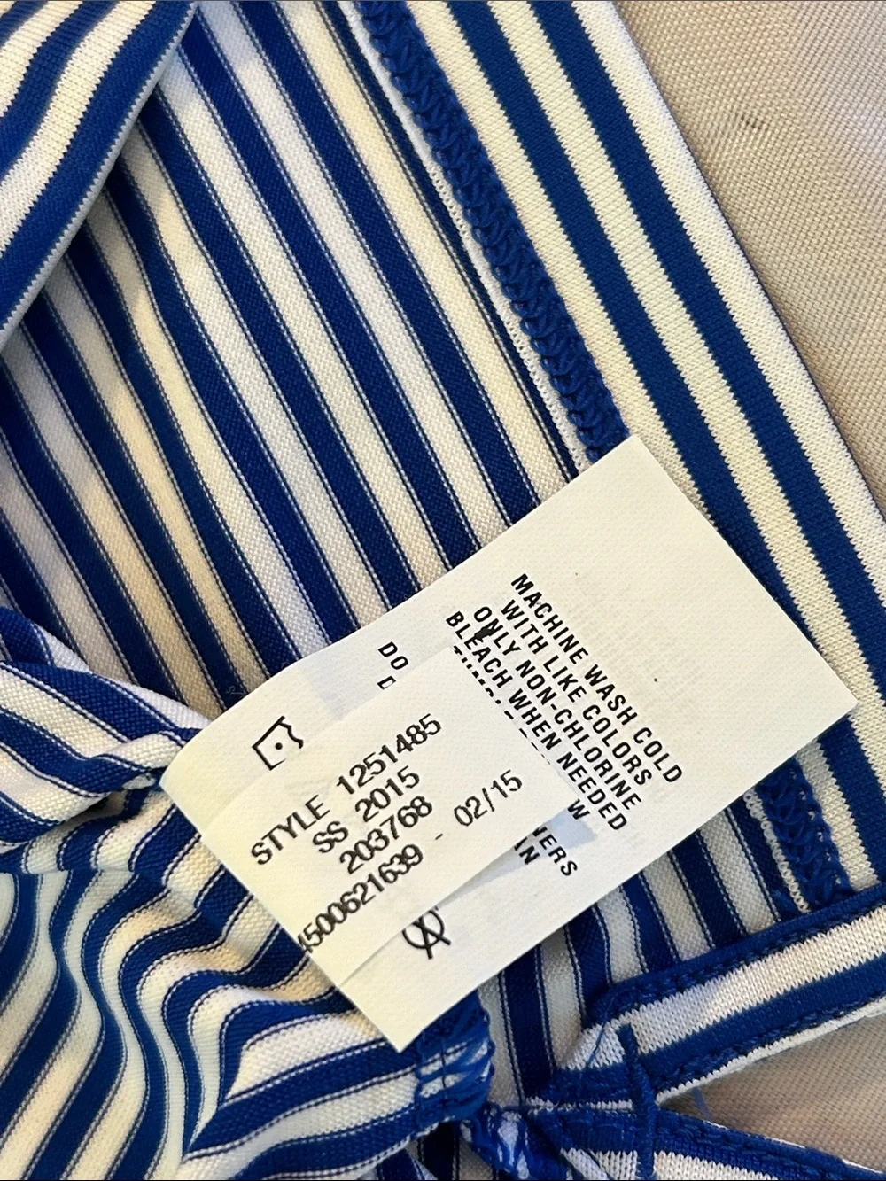 Sold Under Armour Men's Navy and White Striped Golf Polo
